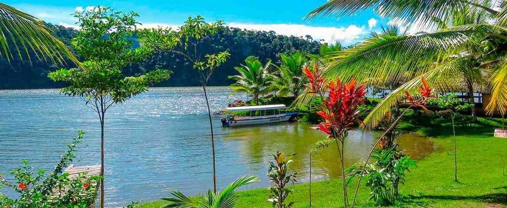 08:30 – Pick-up in Tarapoto and start of the journey