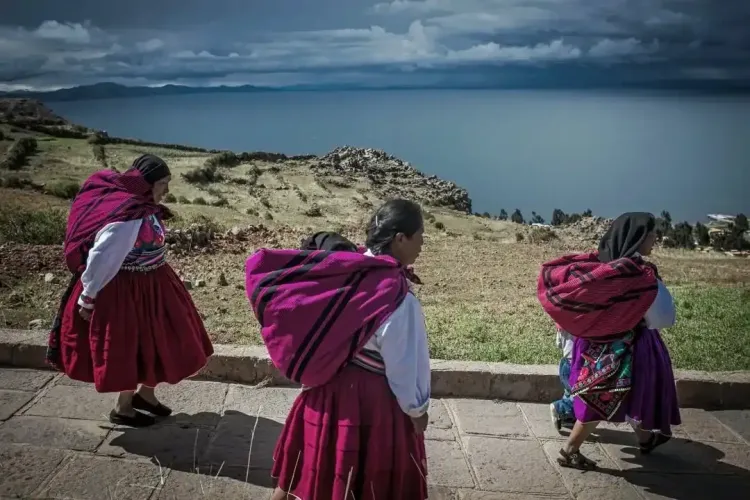 Dia 1: Uros – Amantani