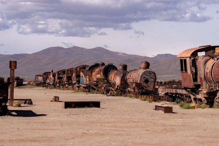 Salar de Uyuni – Isla Incahuasi – San Juan