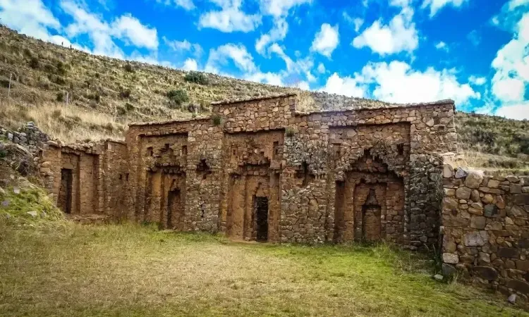 Ilha da Lua – Ilha do Sol (Parte Norte) – Copacabana – Puno