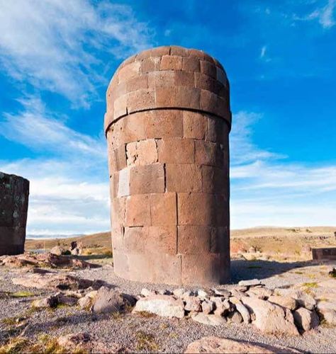 Tour Sillustani Meio Dia | Chullpas e Lago Umayo desde Puno